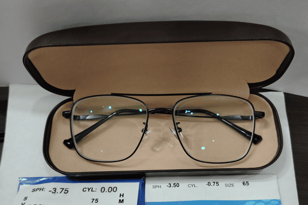 Complete Eyewear After Fitting